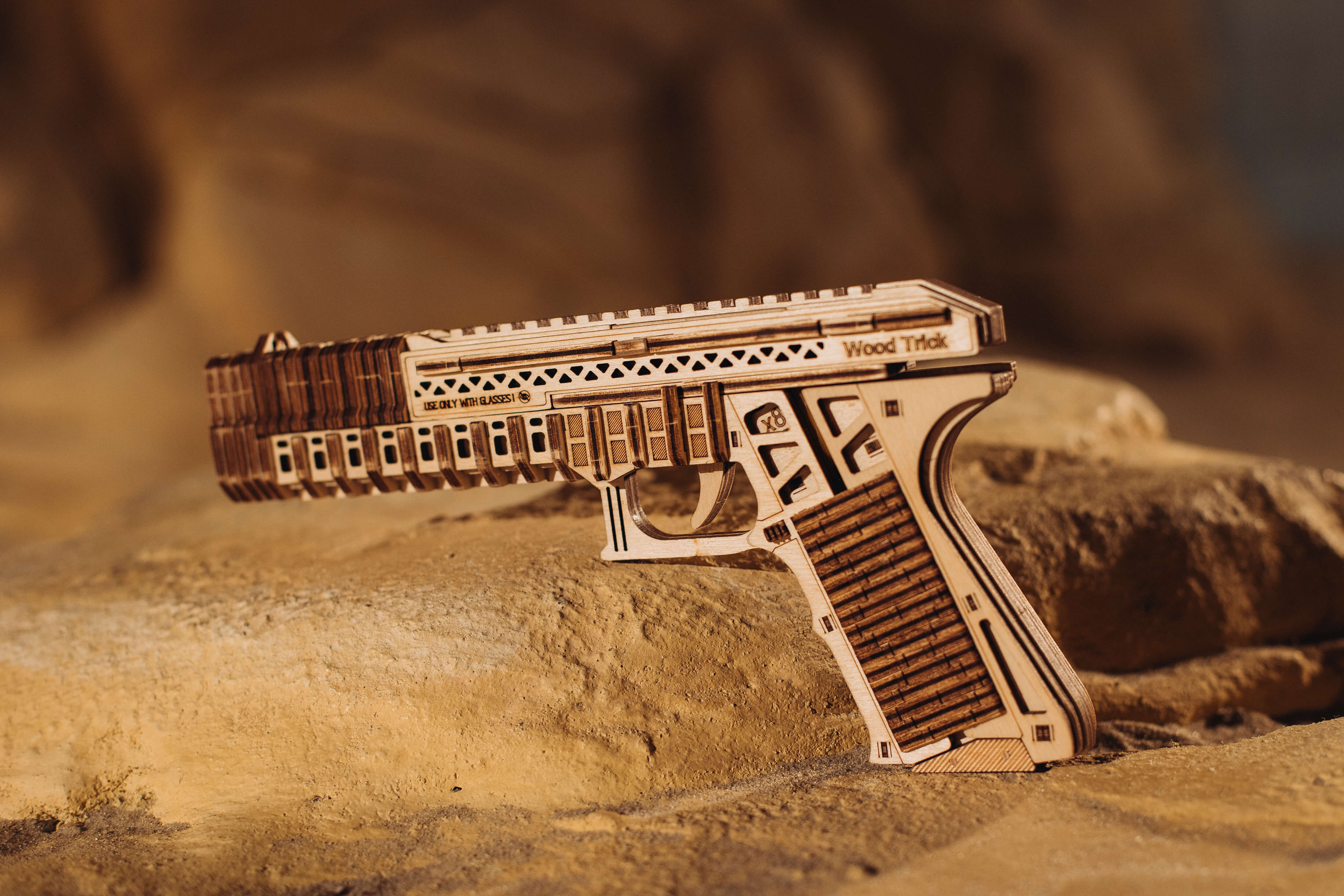 Defenders gun image-5 English