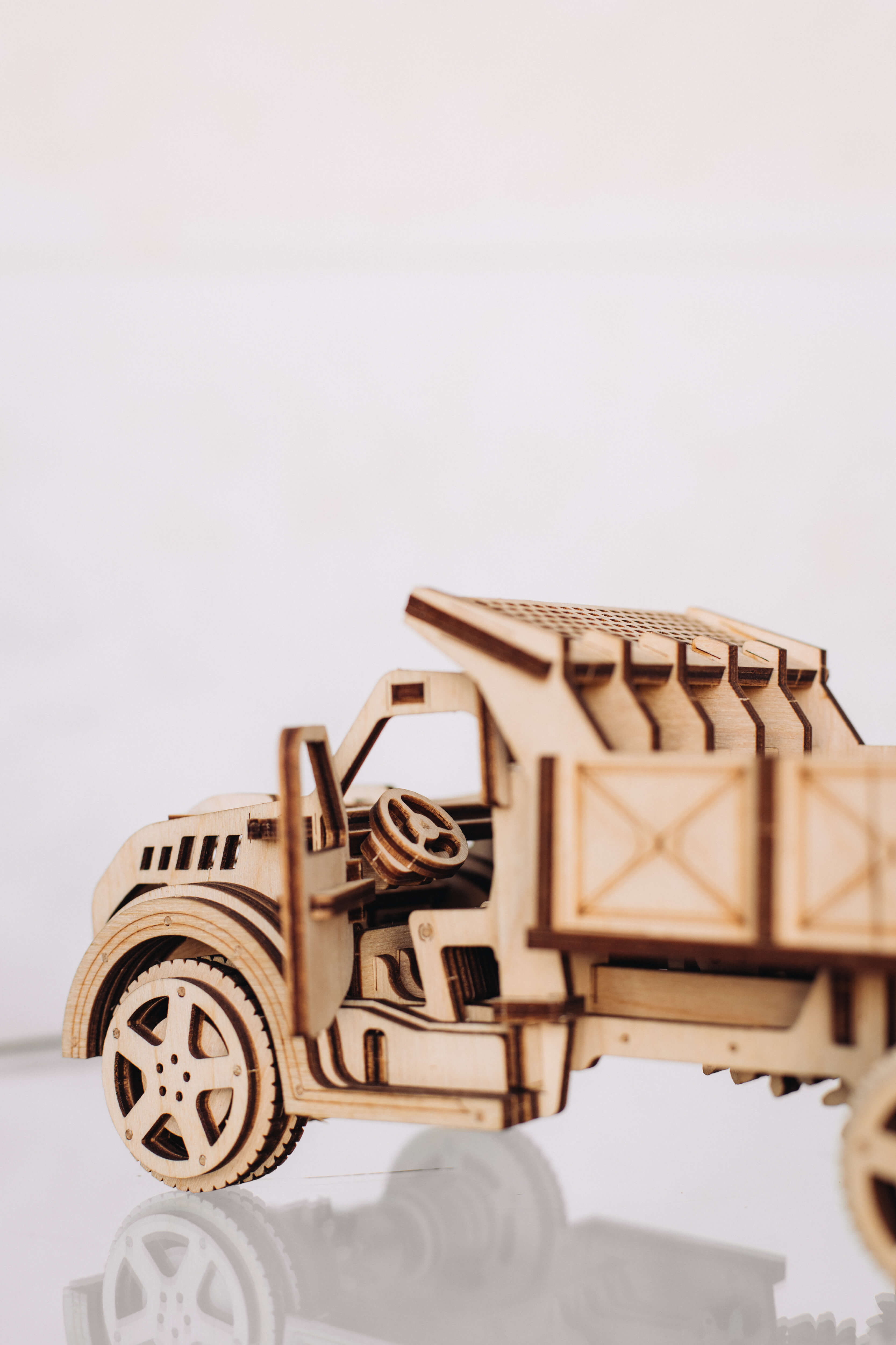 Truck image-5 English