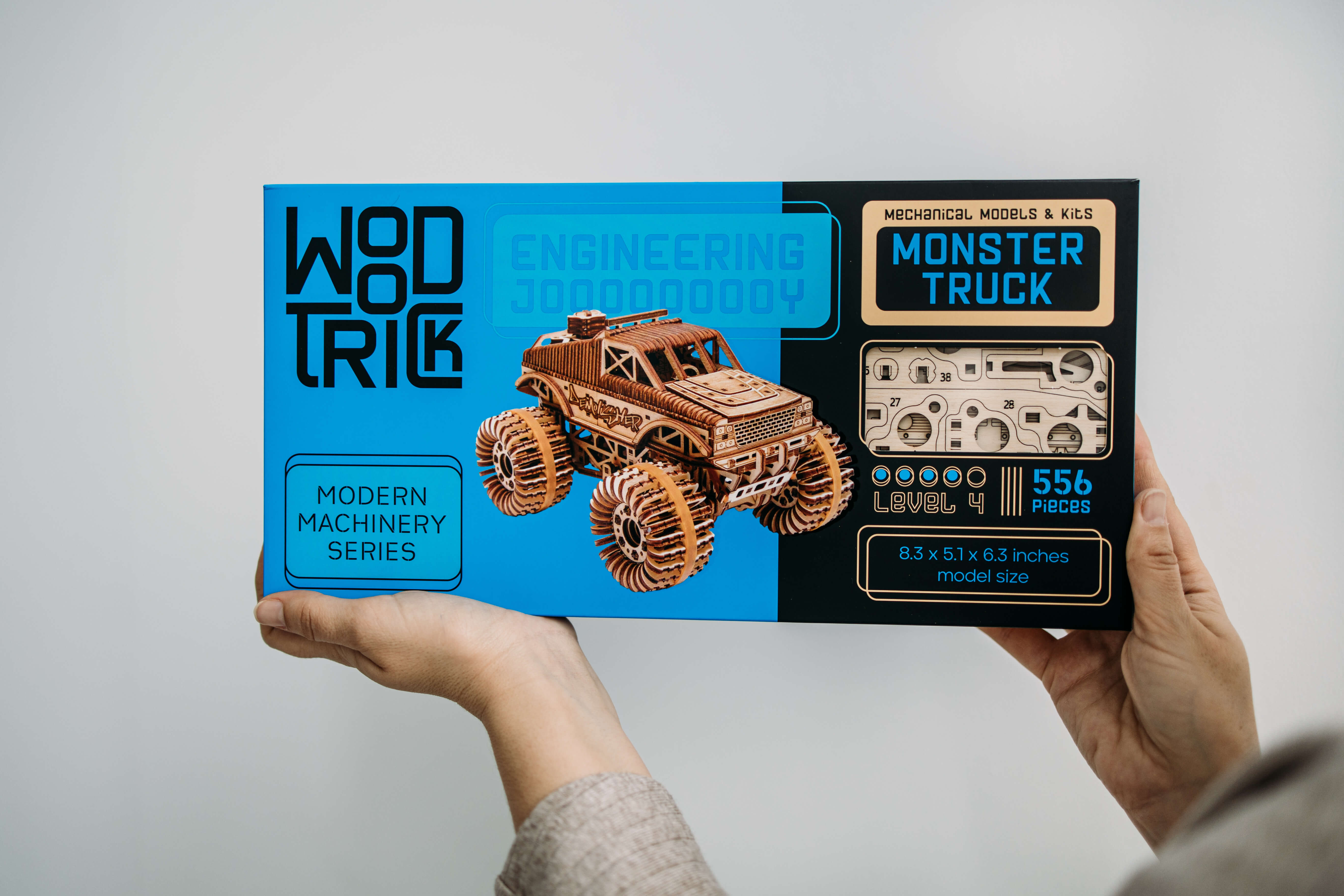 Monster Truck image-8 English