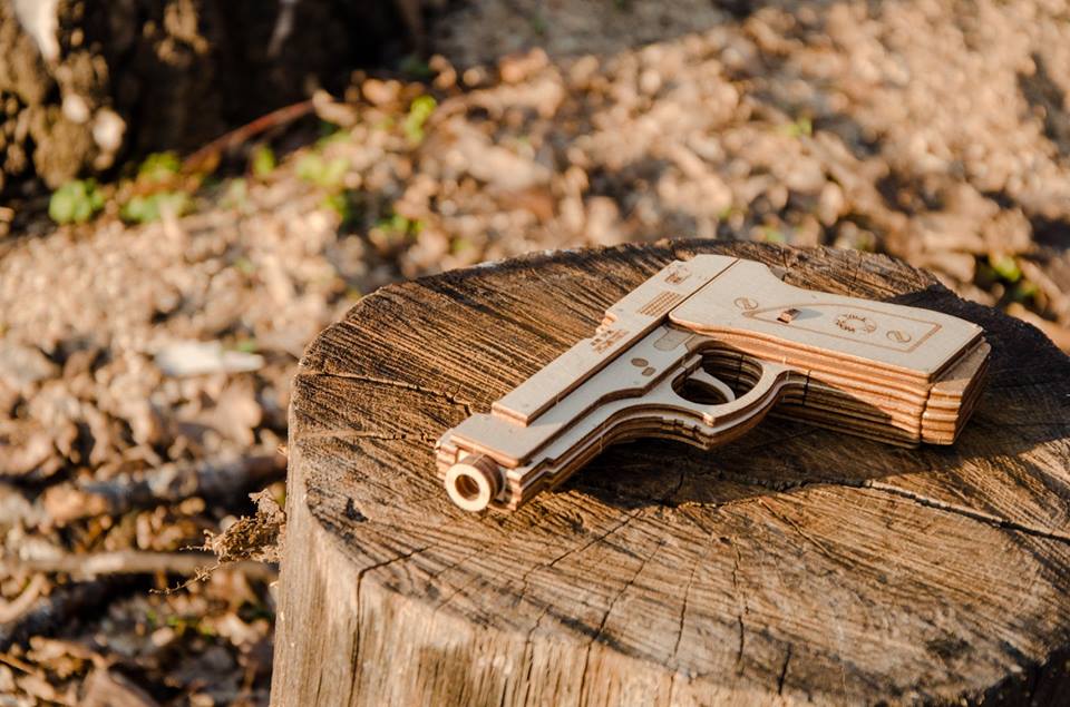 Gun - WoodTrick's Wooden 3D mechanical model kit. No glue or cutting required Construction set.jpg